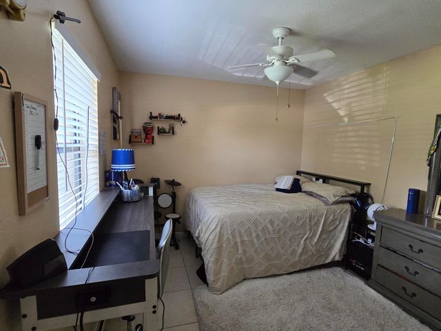 1155 White Pine Pine 1155, Wellington, FL 33414