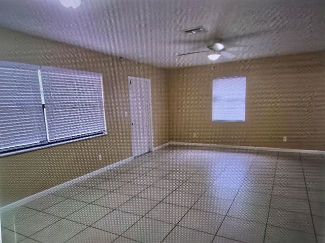 1155 White Pine Pine 1155, Wellington, FL 33414