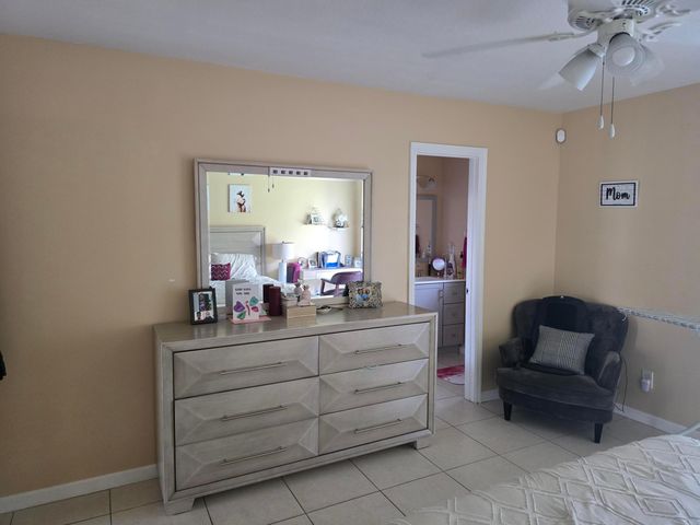 1155 White Pine Pine 1155, Wellington, FL 33414