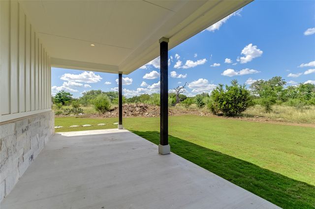 130 Draper LN, Bertram, TX 78605
