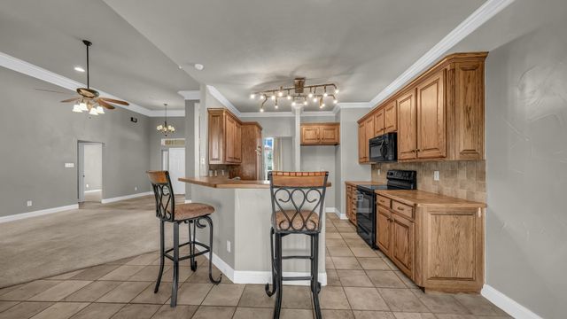 1106 Owl Drive, Decatur, TX 76234