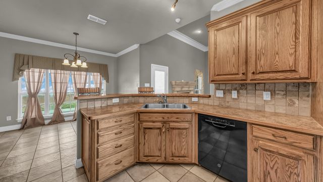 1106 Owl Drive, Decatur, TX 76234