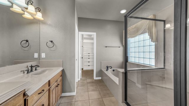 1106 Owl Drive, Decatur, TX 76234