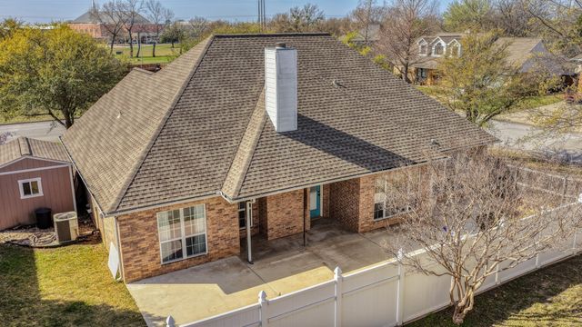 1106 Owl Drive, Decatur, TX 76234