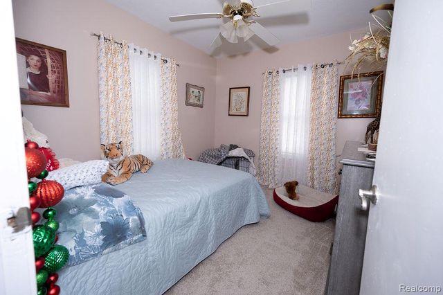 14995 University Street, Allen Park, MI 48101