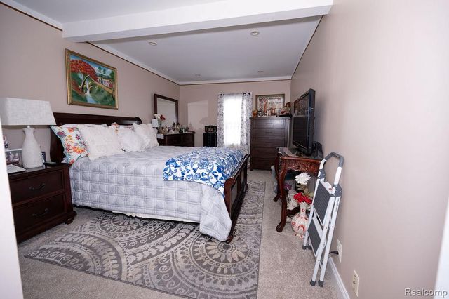 14995 University Street, Allen Park, MI 48101