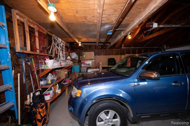 14995 University Street, Allen Park, MI 48101