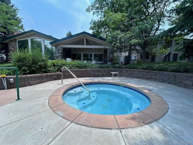 8427 Thunder Ridge Way 203, Littleton, CO 80126