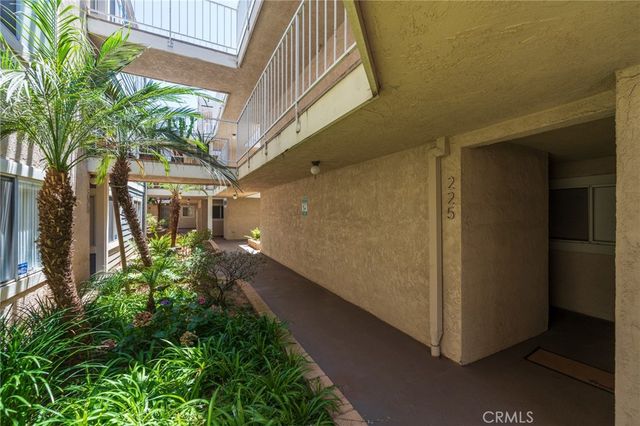 628 Daisy Avenue 225, Long Beach, CA 90802