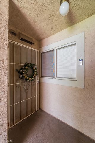 628 Daisy Avenue 225, Long Beach, CA 90802