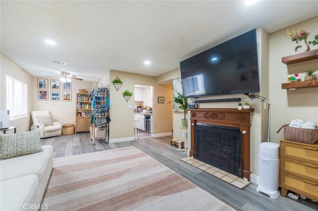 628 Daisy Avenue 225, Long Beach, CA 90802