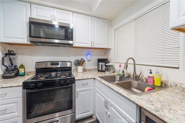 628 Daisy Avenue 225, Long Beach, CA 90802
