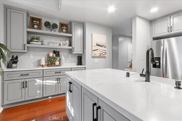 902 Chandler W, Highland, CA 92346