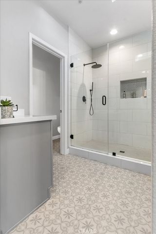 902 Chandler W, Highland, CA 92346