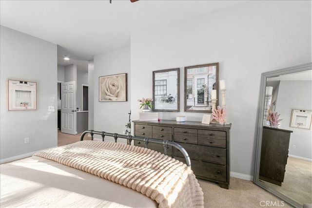 902 Chandler W, Highland, CA 92346