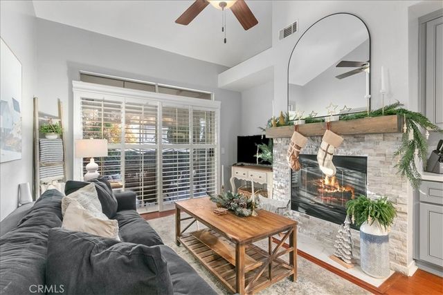 902 Chandler W, Highland, CA 92346