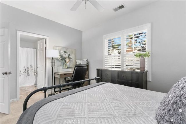 902 Chandler W, Highland, CA 92346