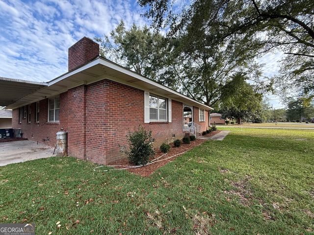 412 Roberson Street, Dublin, GA 31021