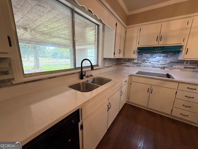 412 Roberson Street, Dublin, GA 31021