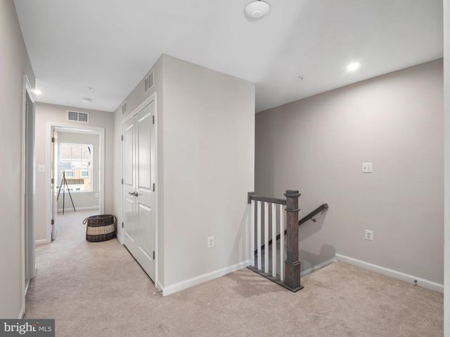 10507 JIM LOVELL LN, Lanham, MD 20706