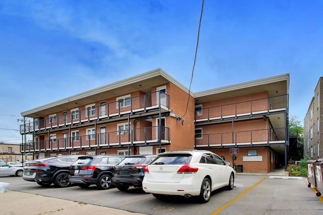 4730 N Kenneth Avenue 2G, Chicago, IL 60630