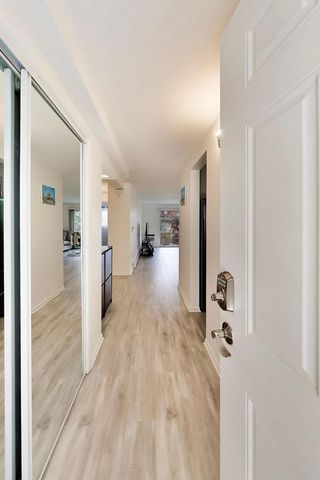 4730 N Kenneth Avenue 2G, Chicago, IL 60630