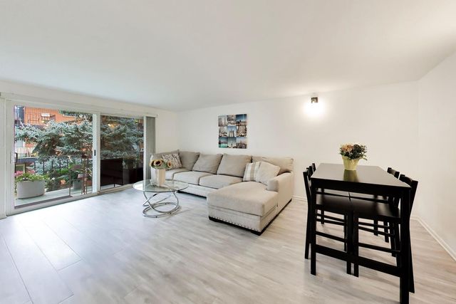 4730 N Kenneth Avenue 2G, Chicago, IL 60630