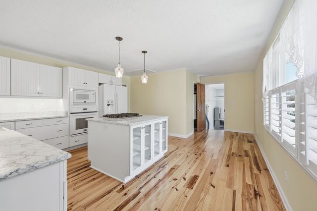 11091 Highway 707, Murrells Inlet, SC 29576