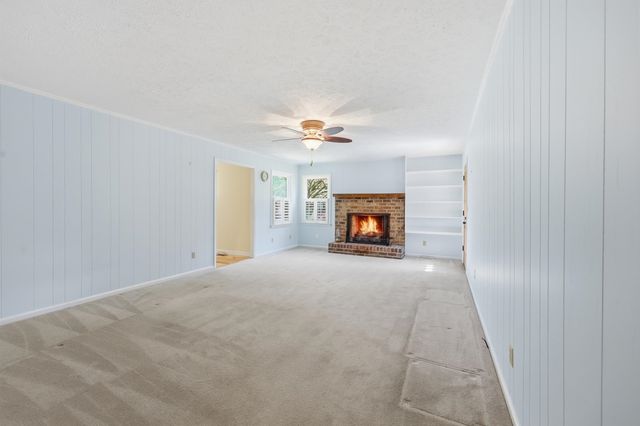 11091 Highway 707, Murrells Inlet, SC 29576