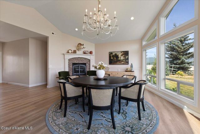 8575 W Haystack LN, Coeur D'alene, ID 83814
