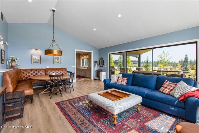 8575 W Haystack LN, Coeur D'alene, ID 83814