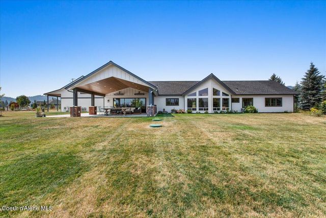 8575 W Haystack LN, Coeur D'alene, ID 83814