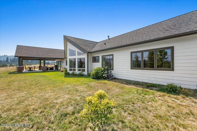 8575 W Haystack LN, Coeur D'alene, ID 83814