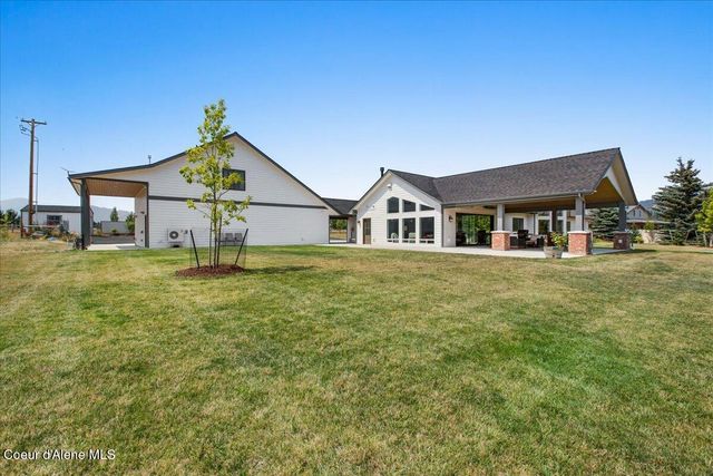 8575 W Haystack LN, Coeur D'alene, ID 83814