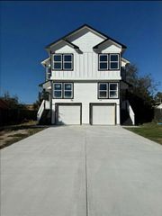 5519 Osprey Dr Drive A/B, Houston, TX 77048