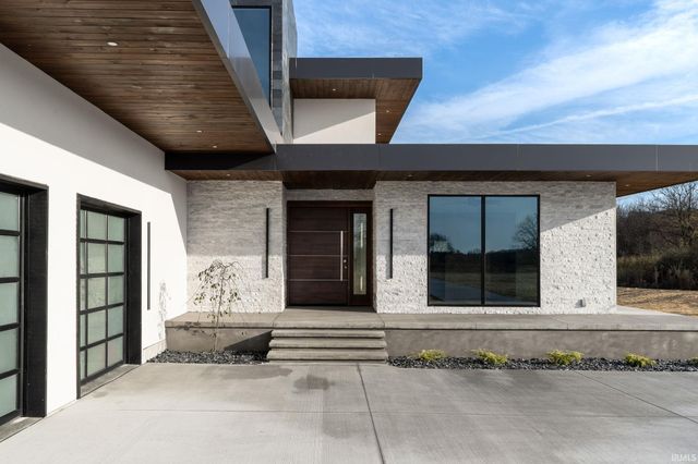 6519 Ironclad Way, West Lafayette, IN 47906