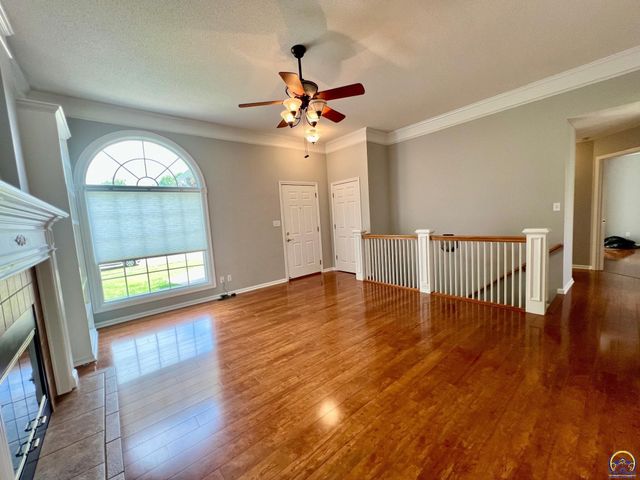 3531 SW Glendale DR, Topeka, KS 66614