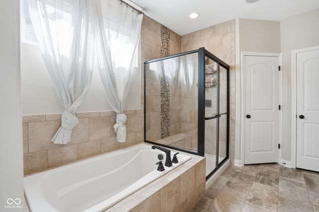 1380 Burgess Hill Pass, Westfield, IN 46074