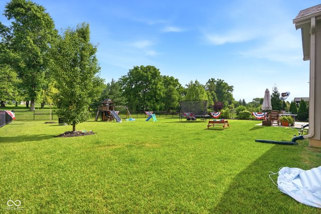 1380 Burgess Hill Pass, Westfield, IN 46074