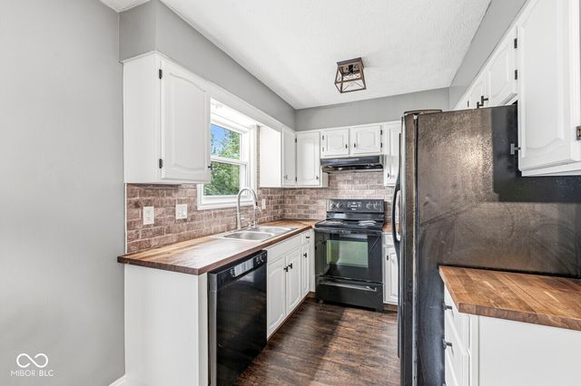 11604 E 75th Street, Indianapolis, IN 46236