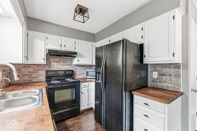 11604 E 75th Street, Indianapolis, IN 46236