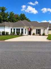 6336 Burbank Crossing Loop, Montgomery, AL 36117