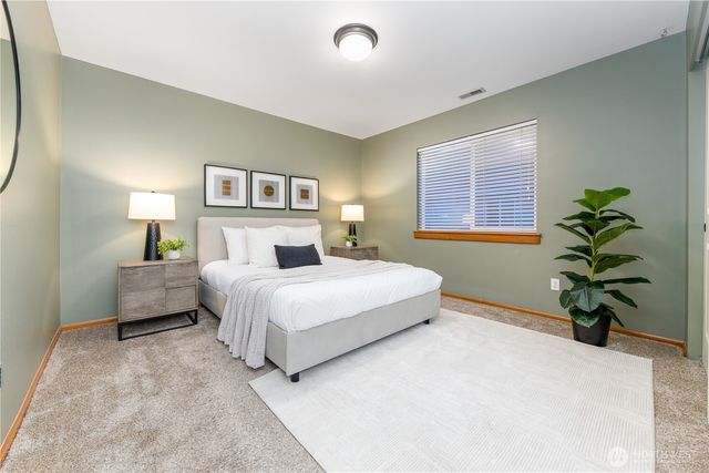 22737 se 269th Street, Maple Valley, WA 98038