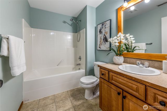 22737 se 269th Street, Maple Valley, WA 98038