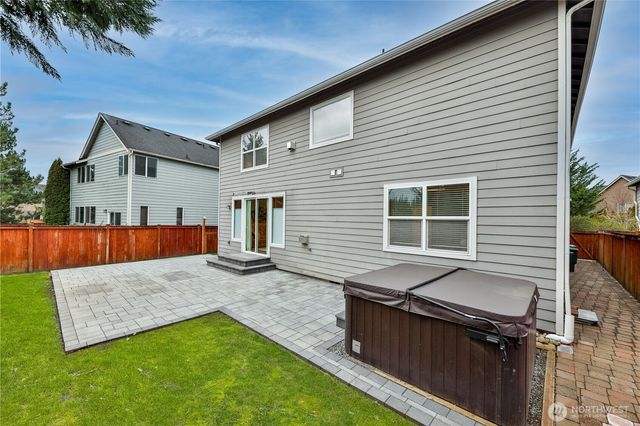 22737 se 269th Street, Maple Valley, WA 98038