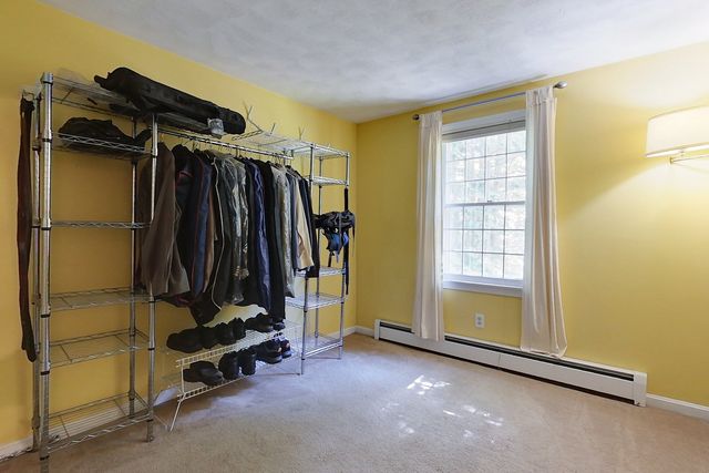 87 Squannacook Rd, Shirley, MA 01464