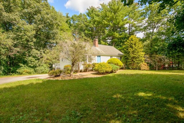 87 Squannacook Rd, Shirley, MA 01464