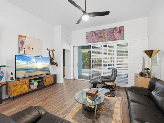 884 MICHELE CIRCLE, Dunedin, FL 34698