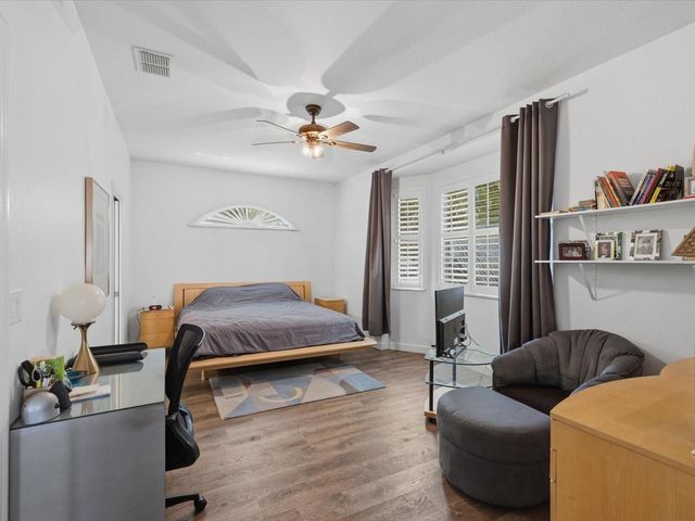 884 MICHELE CIRCLE, Dunedin, FL 34698