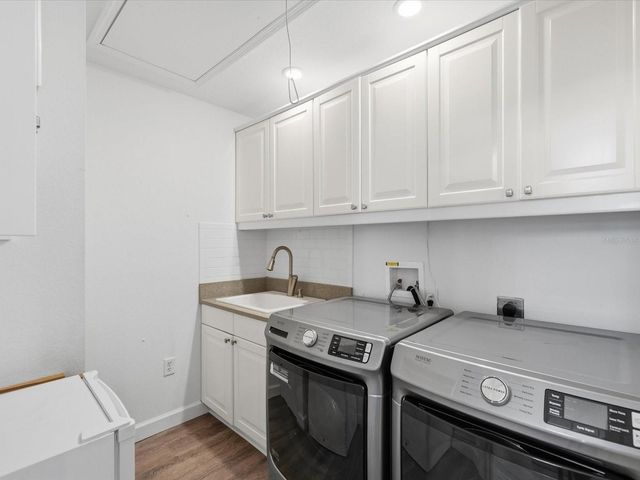 884 MICHELE CIRCLE, Dunedin, FL 34698